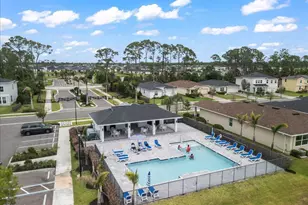 732 Veridian Cir NW, Palm Bay, FL 32907 - Photo 29