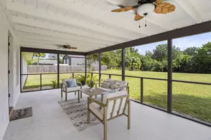 5215 Pina Vista Dr, Melbourne, FL 32934 - Photo 21