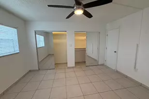30 NW 87th Ave, Miami, FL 33172 - Photo 9