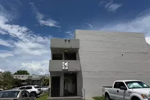 30 NW 87th Ave, Miami, FL 33172 - Photo 15