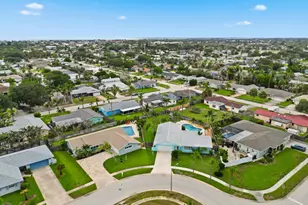 1172 Bay Dr E, Indian Harbour Beach, FL 32937 - Photo 7