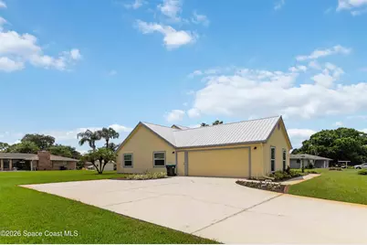 540 Vermont Street NE, Palm Bay, FL 32907 - Photo 3