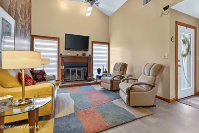 540 Vermont Street NE, Palm Bay, FL 32907 - Photo 5