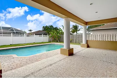 772 Del Mar Circle, Melbourne, FL 32904 - Photo 5