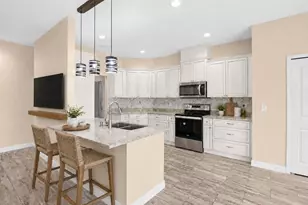 624 Osmosis Dr SW, Palm Bay, FL 32908 - Photo 9