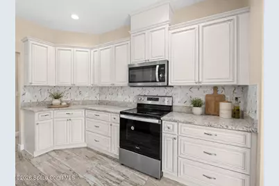 624 Osmosis Drive SW, Palm Bay, FL 32908 - Photo 11