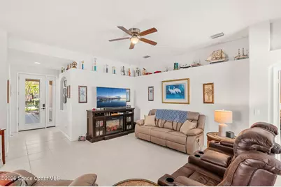 571 Gardendale Circle SE, Palm Bay, FL 32909 - Photo 13