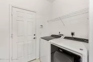 571 Gardendale Cir SE, Palm Bay, FL 32909 - Photo 19