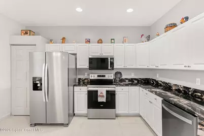 571 Gardendale Circle SE, Palm Bay, FL 32909 - Photo 15