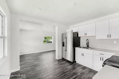 714 S Georgia Avenue, Cocoa, FL 32922 - Photo 5