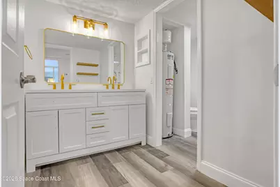 3311 Vista Oaks Circle NE, Palm Bay, FL 32905 - Photo 11