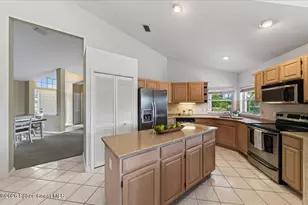 569 Spring Lake Dr, Melbourne, FL 32940 - Photo 29
