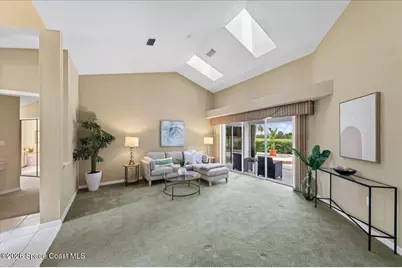 569 Spring Lake Drive, Melbourne, FL 32940 - Photo 9