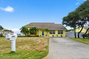 205 Sea Dunes Dr, Melbourne Beach, FL 32951 - Photo 3