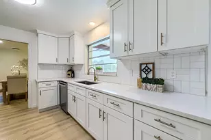3230 Buckingham Ln, Cocoa, FL 32926 - Photo 11
