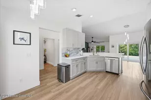 402 Concha Dr, Sebastian, FL 32958 - Photo 9