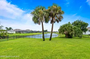 719 Lyndall Ln, Palm Bay, FL 32905 - Photo 7