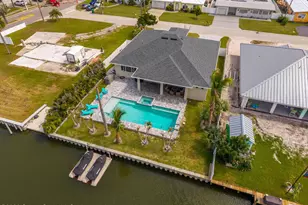 318 Angelo Ln, Cocoa Beach, FL 32931 - Photo 91