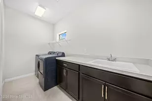 8008 Gullen Dr, Melbourne, FL 32940 - Photo 13