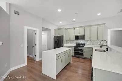 671 Hurst Road NE, Palm Bay, FL 32907 - Photo 11