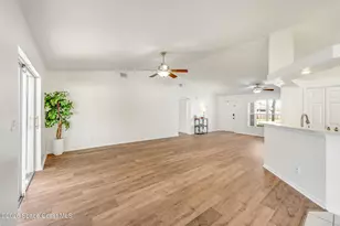 883 Del Mar Cir, West Melbourne, FL 32904 - Photo 21