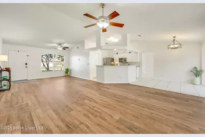 883 Del Mar Circle, West Melbourne, FL 32904 - Photo 3