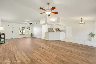 883 Del Mar Cir, West Melbourne, FL 32904 - Photo 3