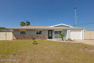 858 Bianca Dr NE, Palm Bay, FL 32905 - Photo 17