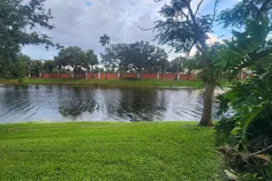470 Wickham Lakes Dr, Melbourne, FL 32940 - Photo 31