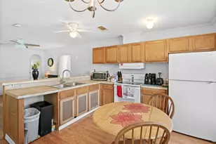 2587 Chatham Way NE, Palm Bay, FL 32905 - Photo 7