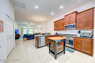 4282 Ruthann Cir, Melbourne, FL 32934 - Photo 9