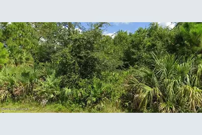 10680 91st Street, Vero Beach, FL 32967 - Photo 1