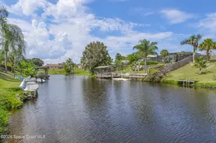 889 Vance Cir NE, Palm Bay, FL 32905 - Photo 5
