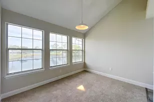 4680 Lake Waterford Way, Melbourne, FL 32901 - Photo 9