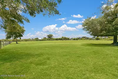 3560 Pennsylvania Avenue N, Mims, FL 32754 - Photo 11