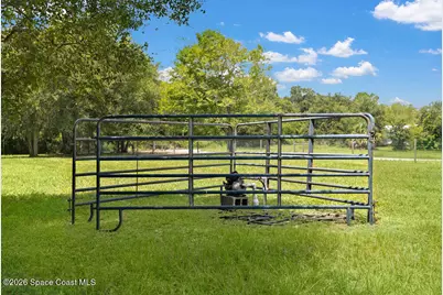 3560 Pennsylvania Avenue N, Mims, FL 32754 - Photo 19