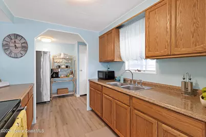 1115 Wren Circle, Barefoot Bay, FL 32976 - Photo 7