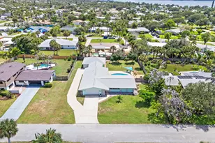407 Banyan Way, Melbourne Beach, FL 32951 - Photo 3
