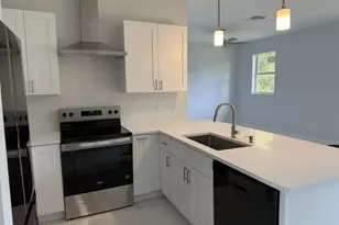 281 Bali St SE, Palm Bay, FL 32909 - Photo 7