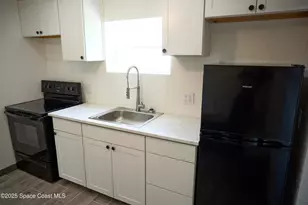 2848 Shwonda Ave NE, Palm Bay, FL 32905 - Photo 9