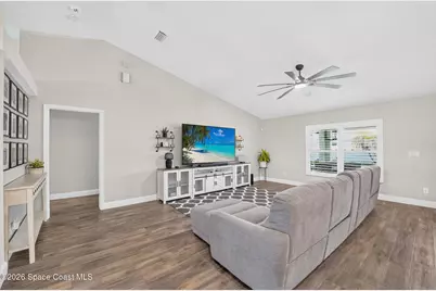 564 Hammond Street SW, Palm Bay, FL 32908 - Photo 11