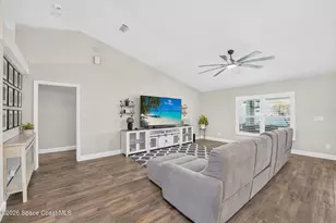 564 Hammond St SW, Palm Bay, FL 32908 - Photo 11