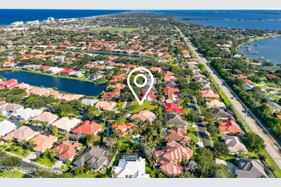 565 Newport Drive, Indialantic, FL 32903 - Photo 13
