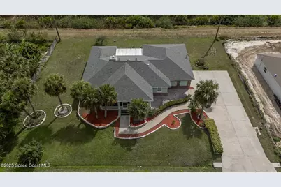 274 Lagoon Street SW, Palm Bay, FL 32908 - Photo 3