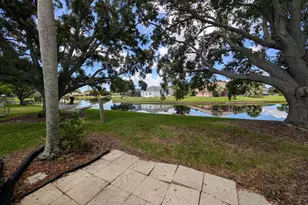 447 Lake Victoria Cir, Melbourne, FL 32940 - Photo 43