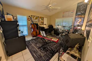 447 Lake Victoria Cir, Melbourne, FL 32940 - Photo 7