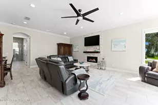 3441 N Sylvan Ln, Melbourne, FL 32935 - Photo 19