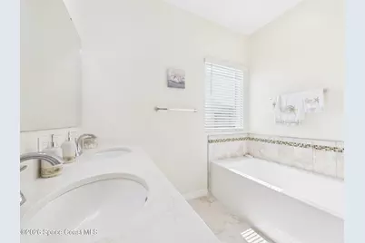 4358 Lago Vista Drive, Micco, FL 32976 - Photo 33