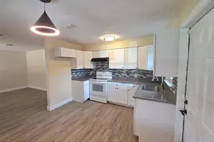 621 S Georgia Ave, Cocoa, FL 32922 - Photo 5
