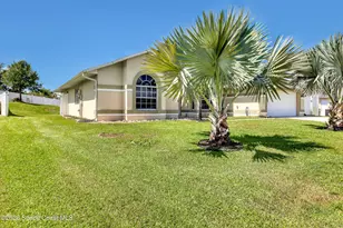 3975 Tangle Dr, Titusville, FL 32796 - Photo 3